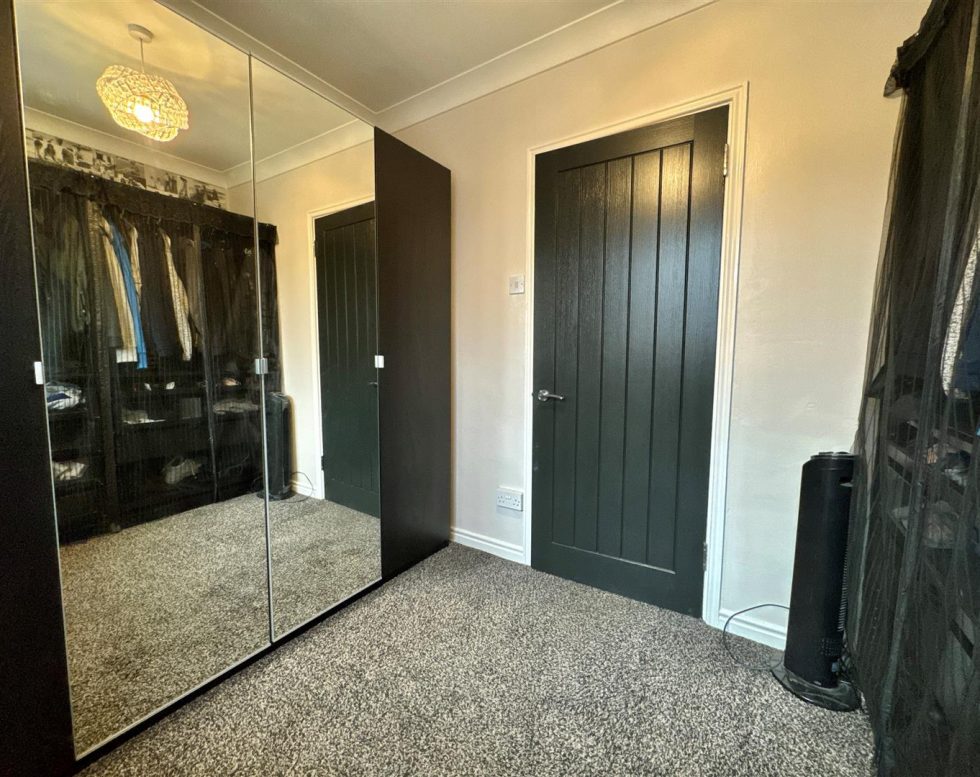 2, Greenfields, Ross, Ouston,