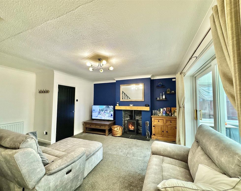 2, Greenfields, Ross, Ouston,