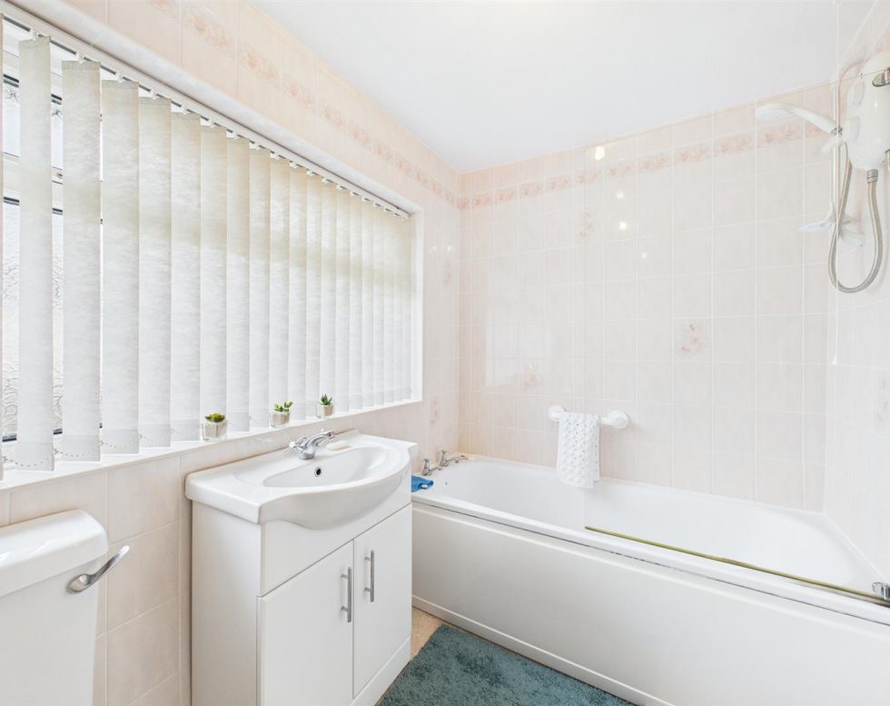 Whinbrooke, Leam Lane, Gateshead