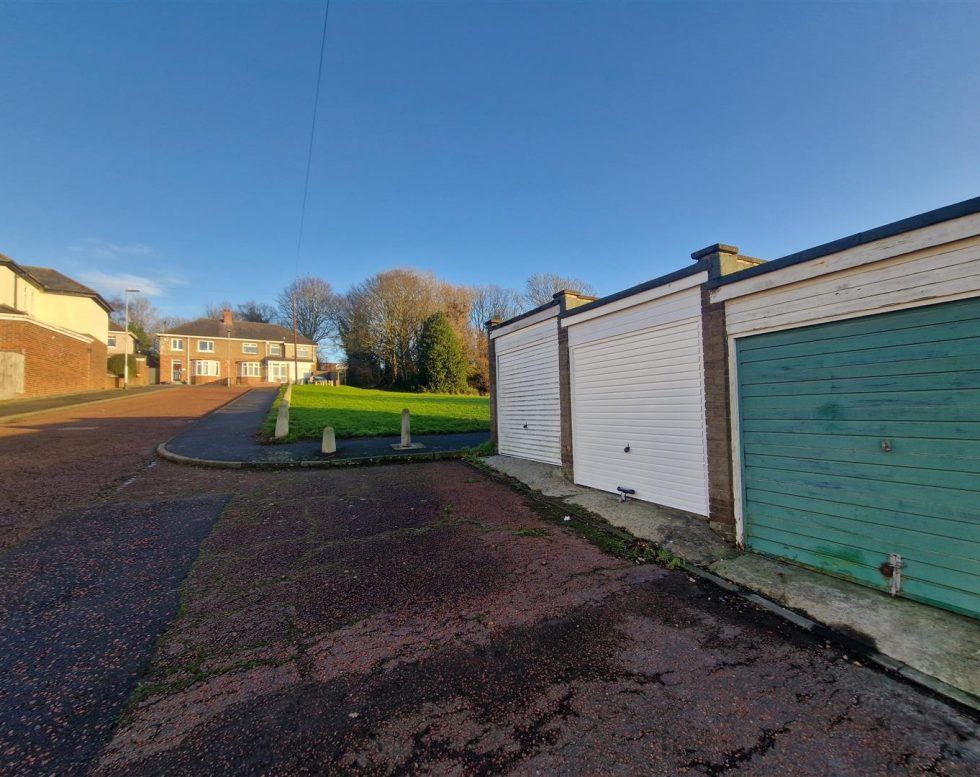 Garage, Glenbrooke Terrace, Low Fell, Gateshead