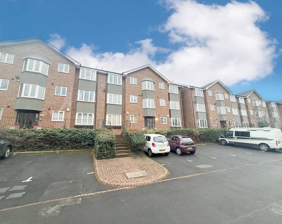 Forster court, Low Fell