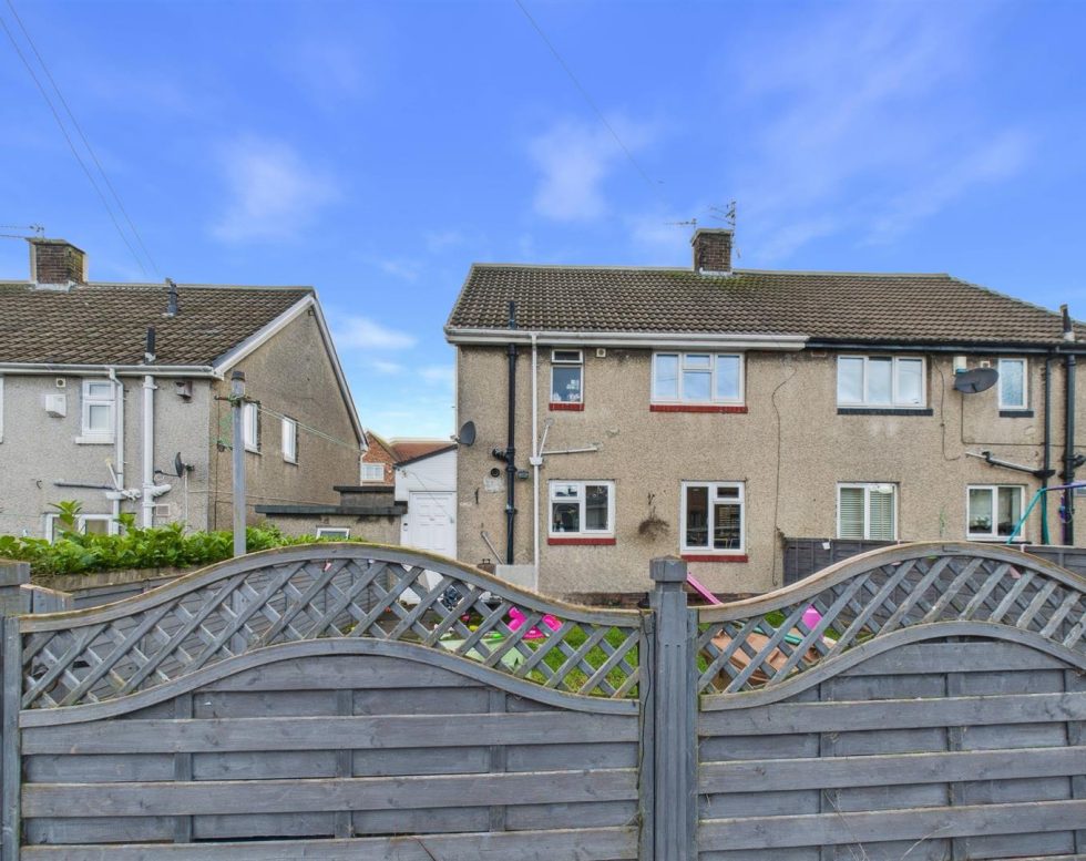 Coach Road Estate,, Usworth, Washington