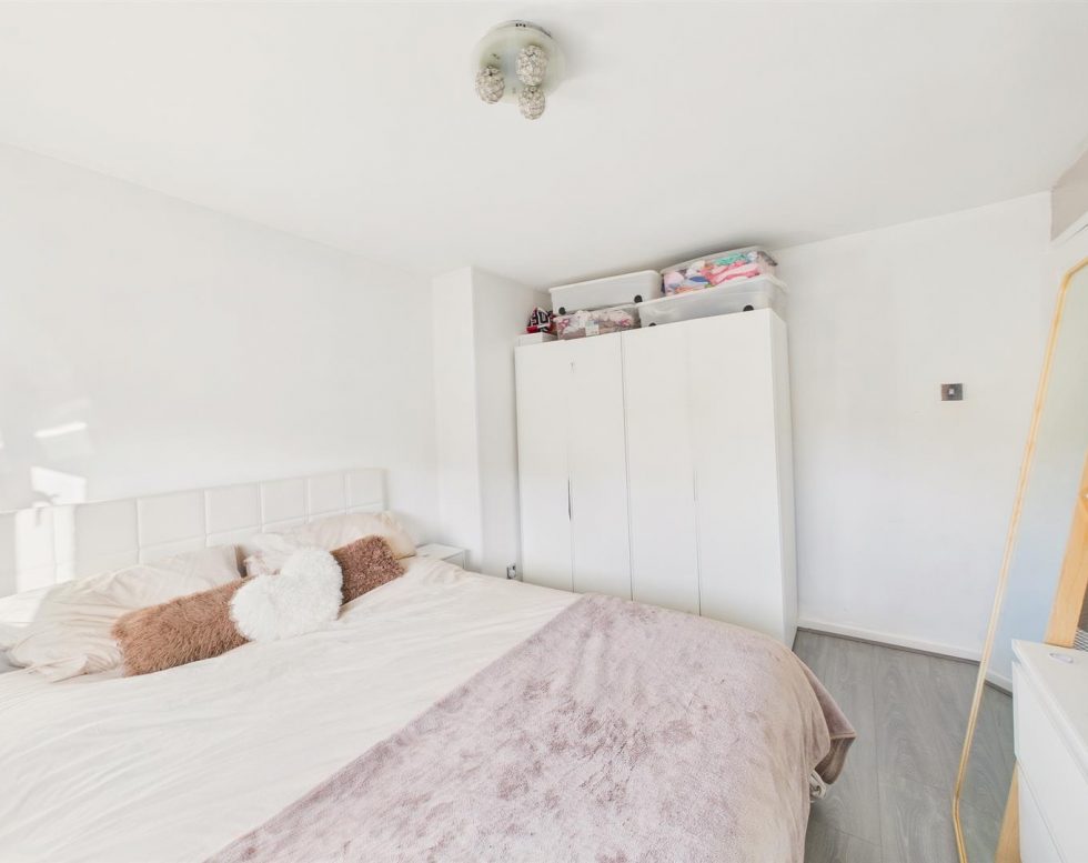 Coach Road Estate,, Usworth, Washington