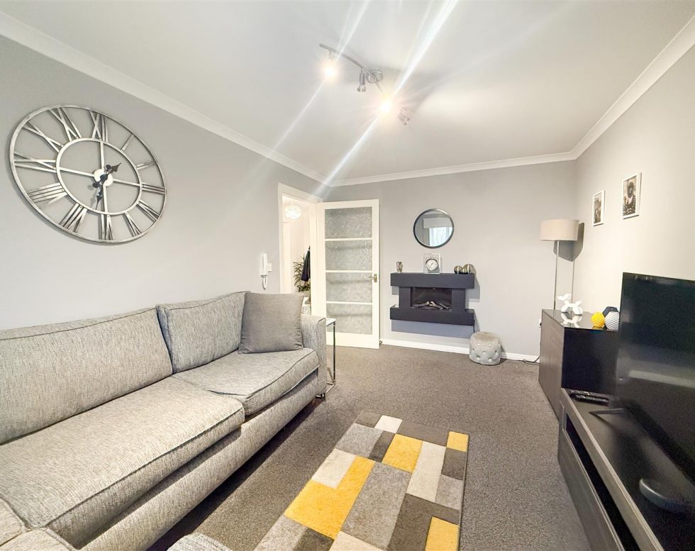 Forster court, Low Fell