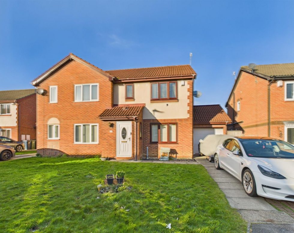 Comma Court, Festival Park, Gateshead