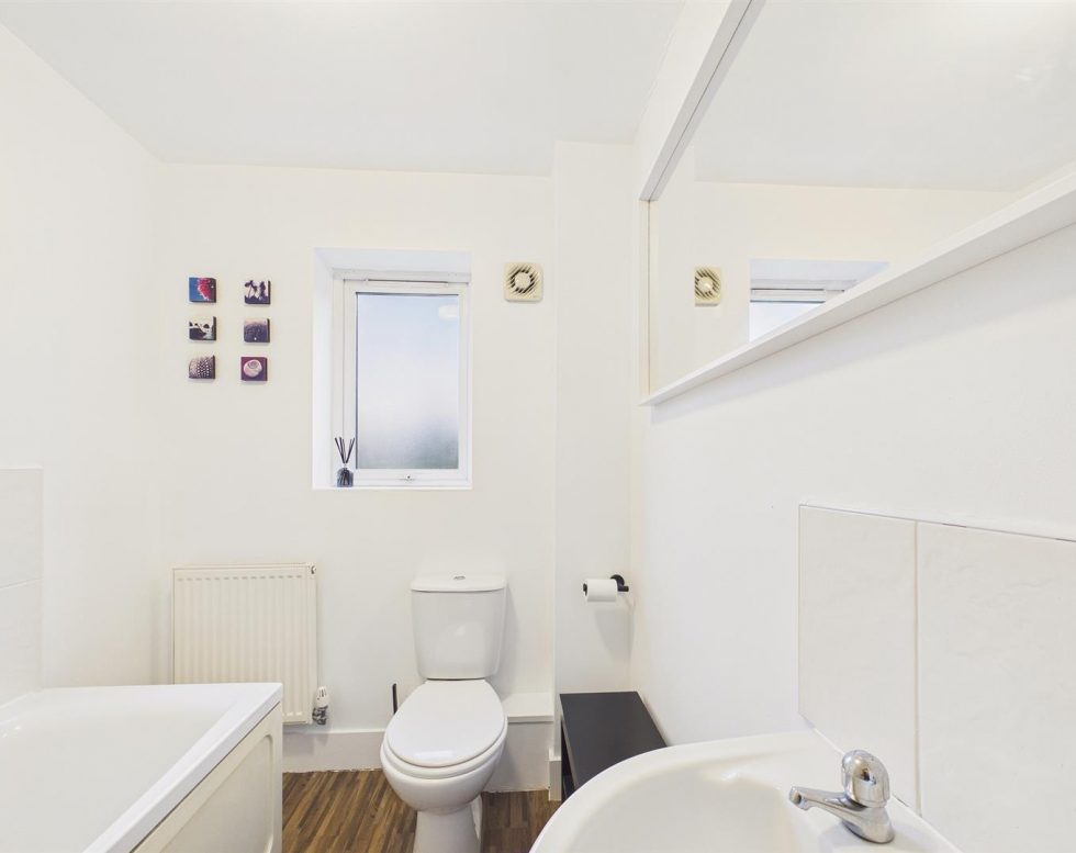 July Courtyard, The Staithes, Gateshead