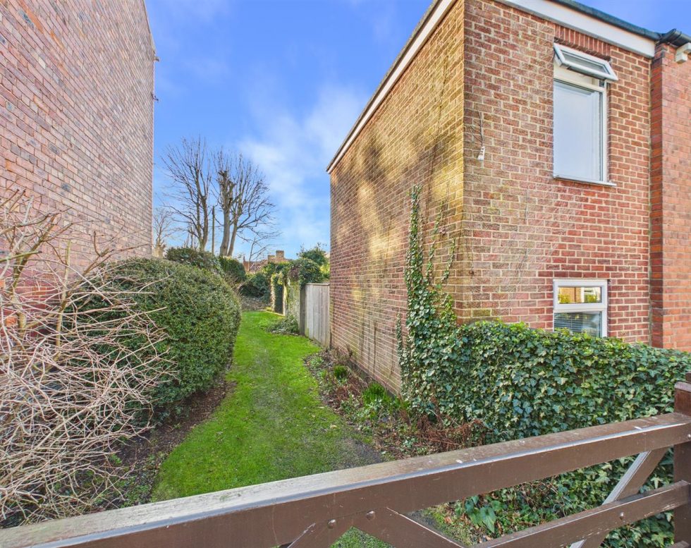 Beaconsfield Avenue, Low Fell, Gateshead