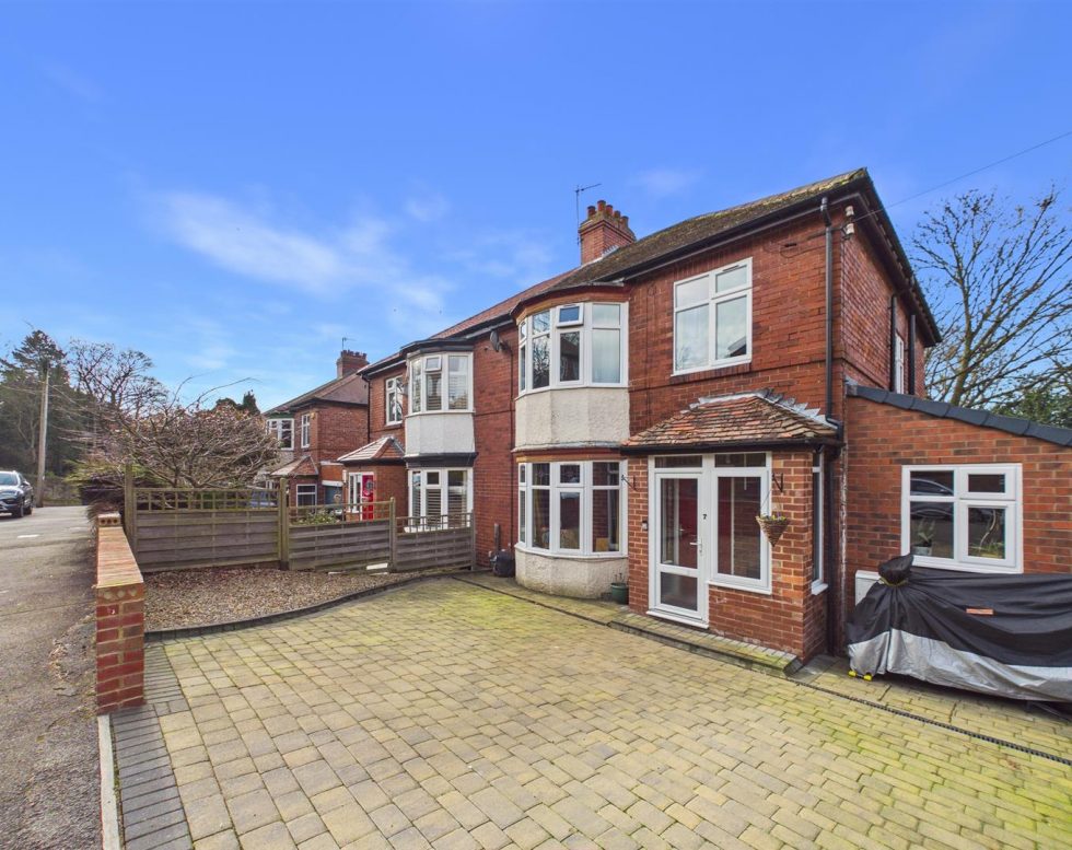 Alderley Road, Low Fell, Gateshead