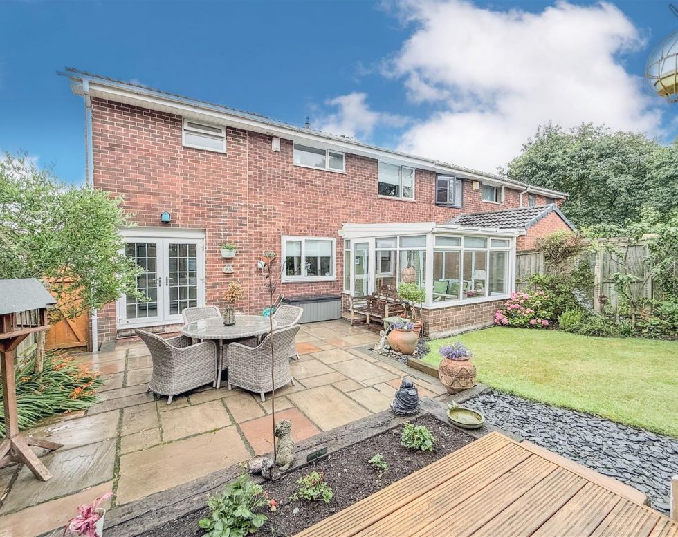 Frome Gardens, Low Fell