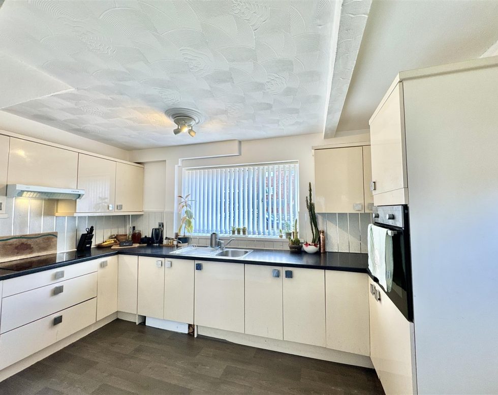 Kellsway, Leam Lane,  Gateshead