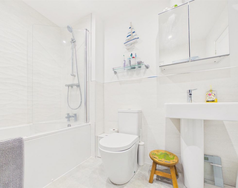 North Dene Drive, Low Fell, Gateshead