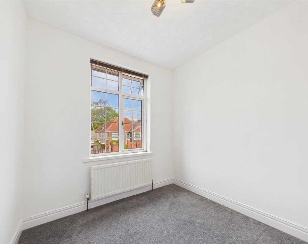 Elmwood Gardens., Lobley Hill