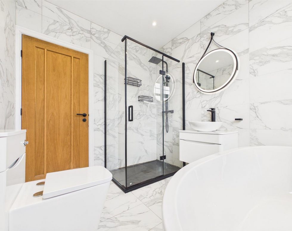 Elmwood Gardens., Lobley Hill