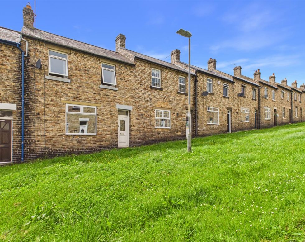 Margaret Terrace, Highfield