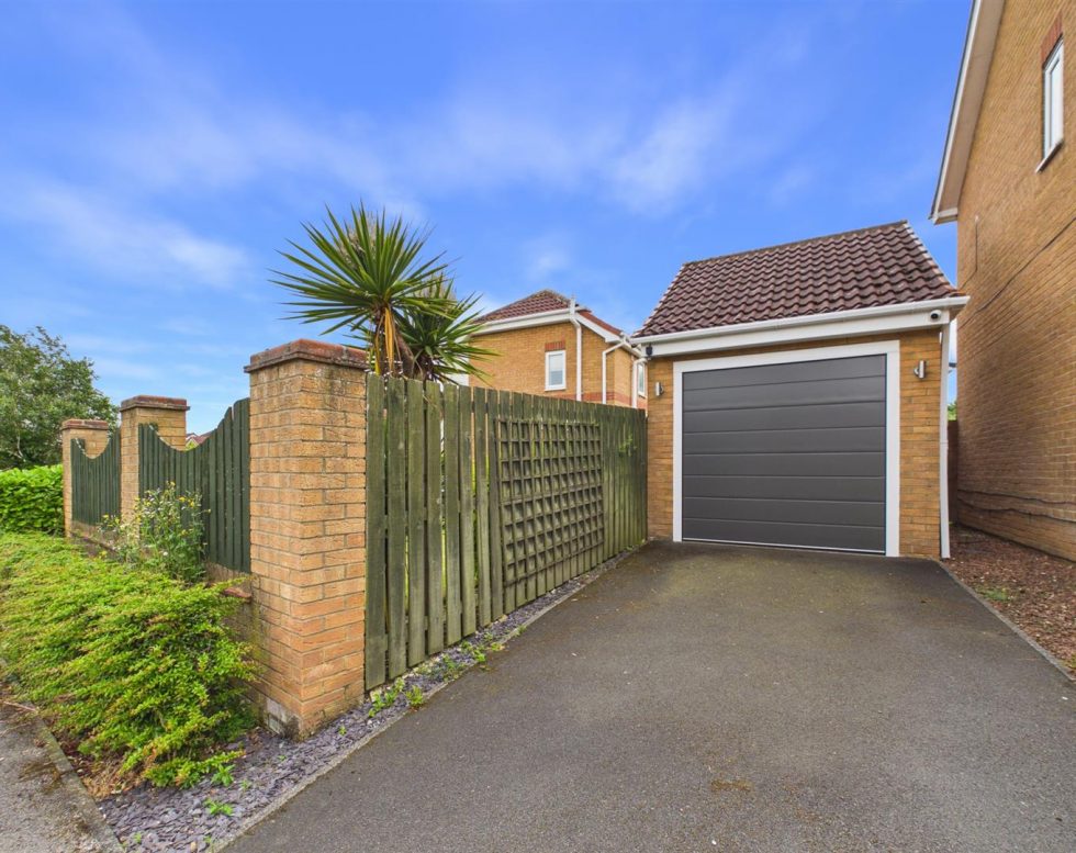 Bluebell Close, Meadow Rise, Low Fell