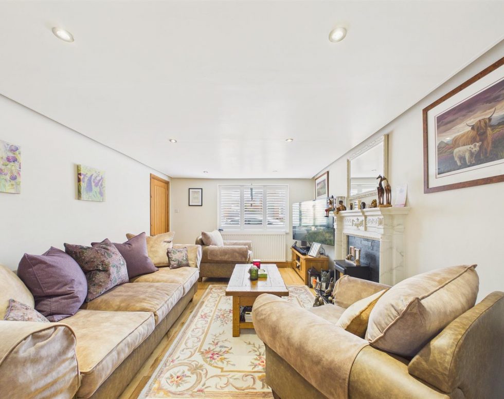 Parklands, Wardley