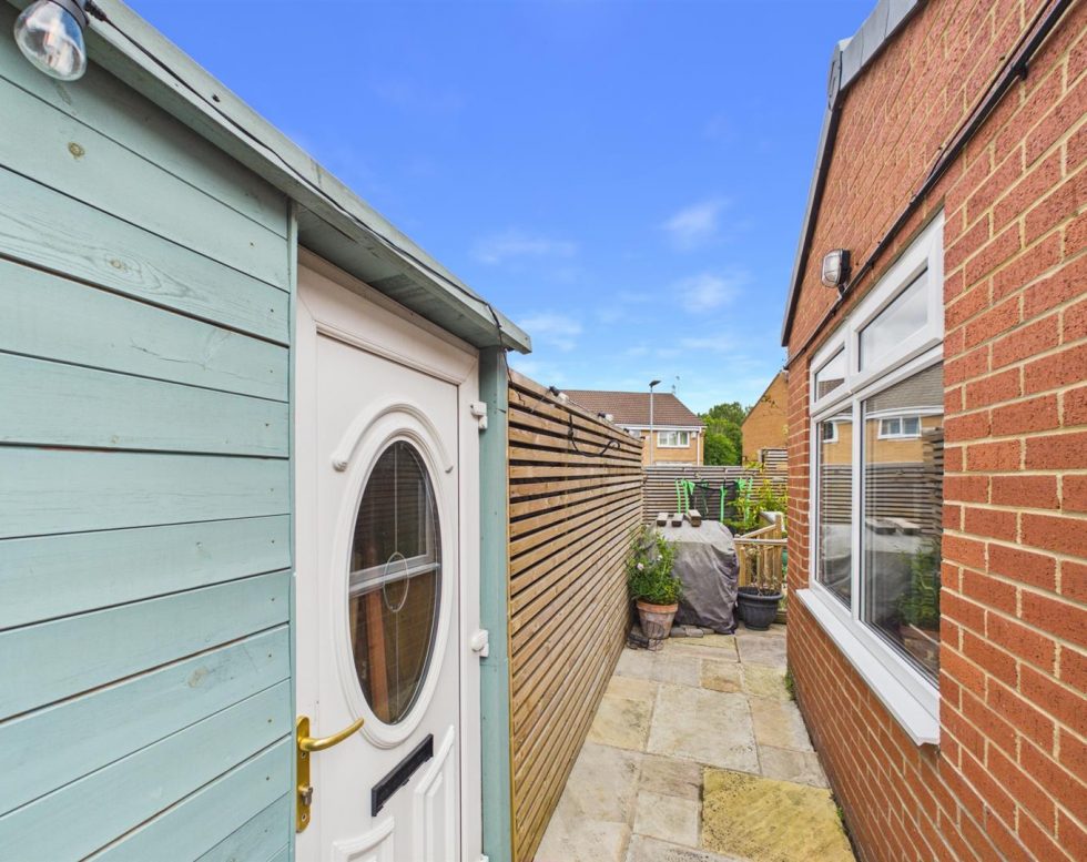 Parklands, Wardley