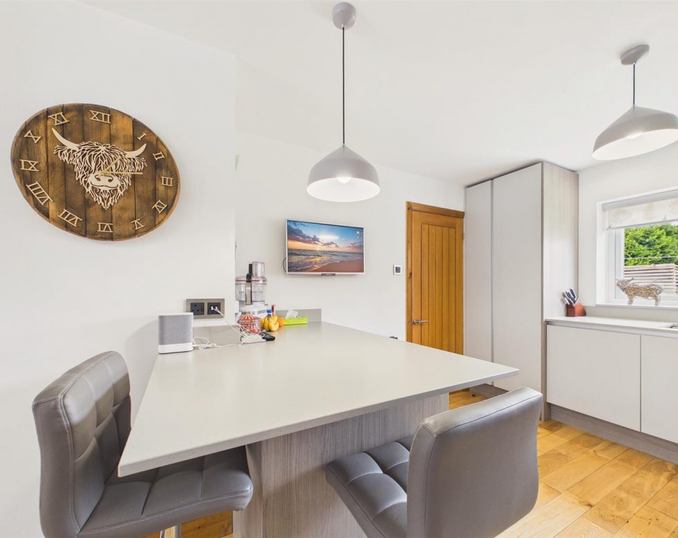Parklands, Wardley
