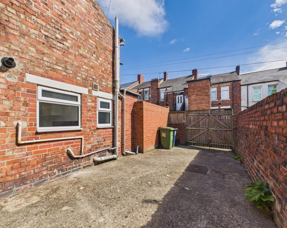 Rayleigh Grove, Gateshead