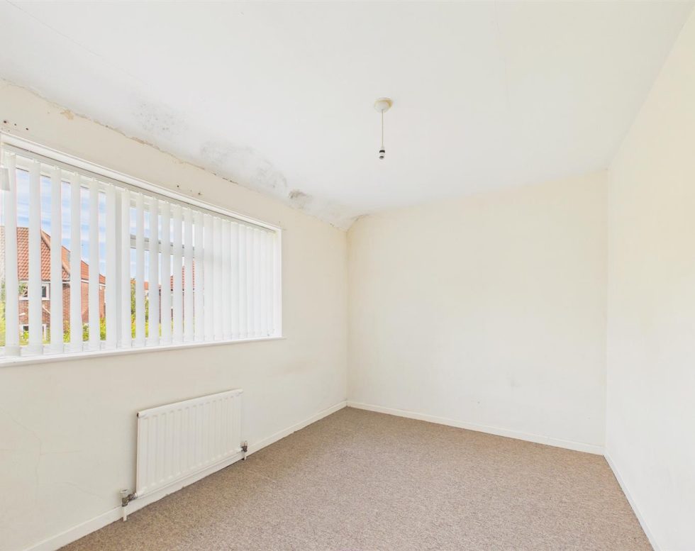 Aycliffe Crescent, Spring well