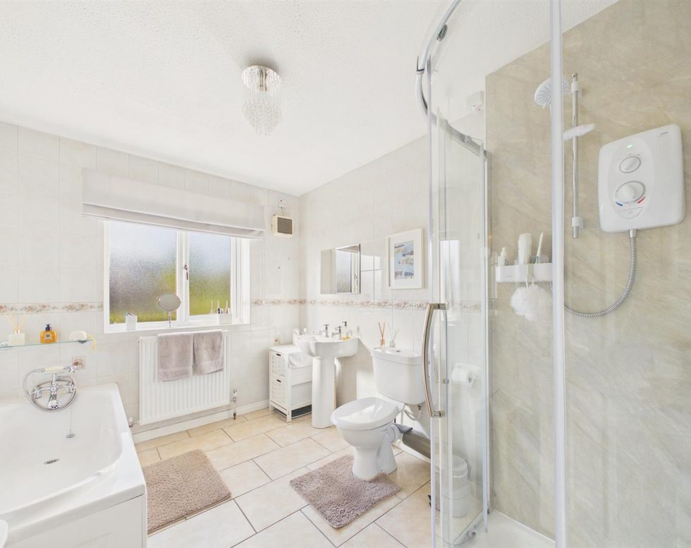 Glanton Close, Wardley, Gateshead