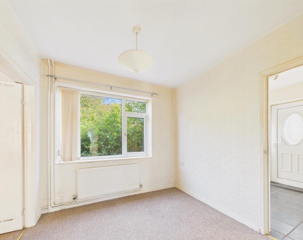 Aycliffe Crescent, Spring well
