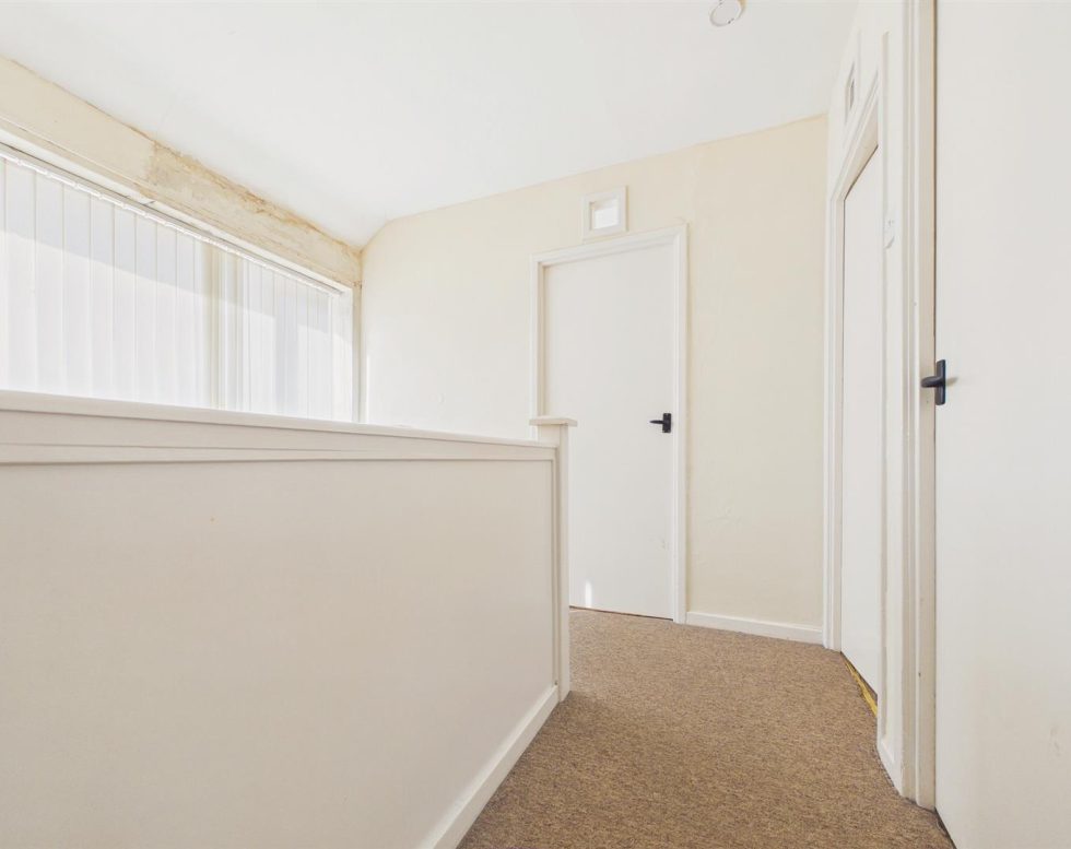 Aycliffe Crescent, Spring well